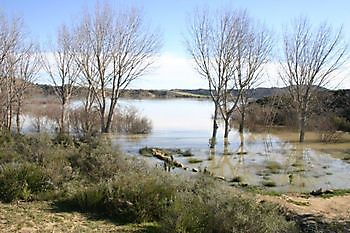 Uitzicht vanaf de porche casa Baja Ceitón fishing holidays off grid cottage rental